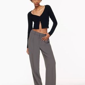 Aritzia Effortless Pant